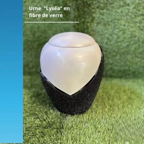 Urne Lyséa en fibre de verre